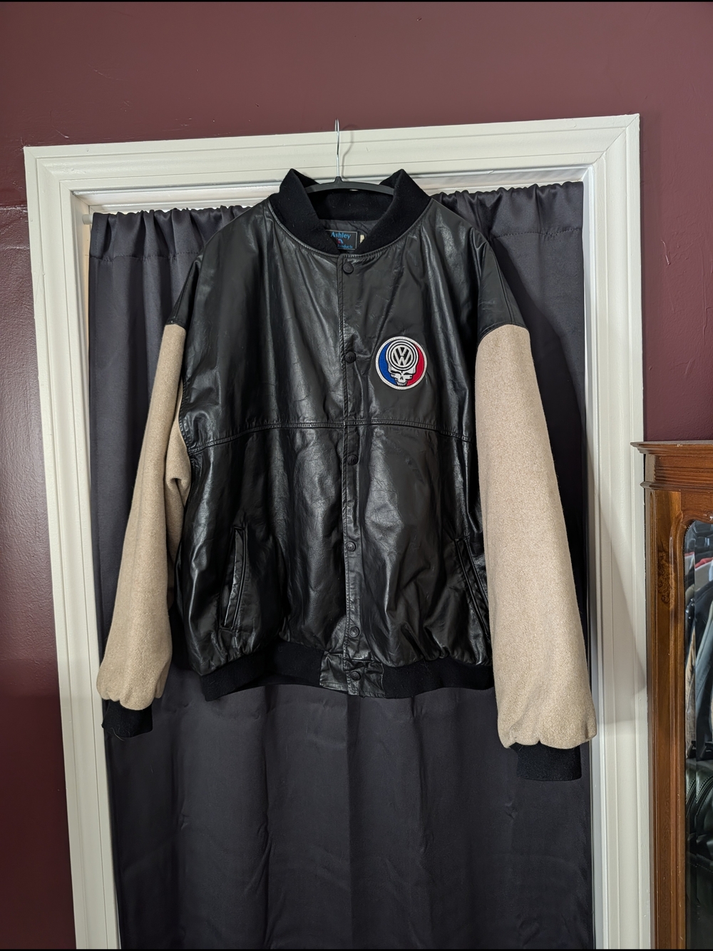 VTG Volkswagen Grateful Dead Skull Patch Leather & Wool Bomber Varsity Jacket